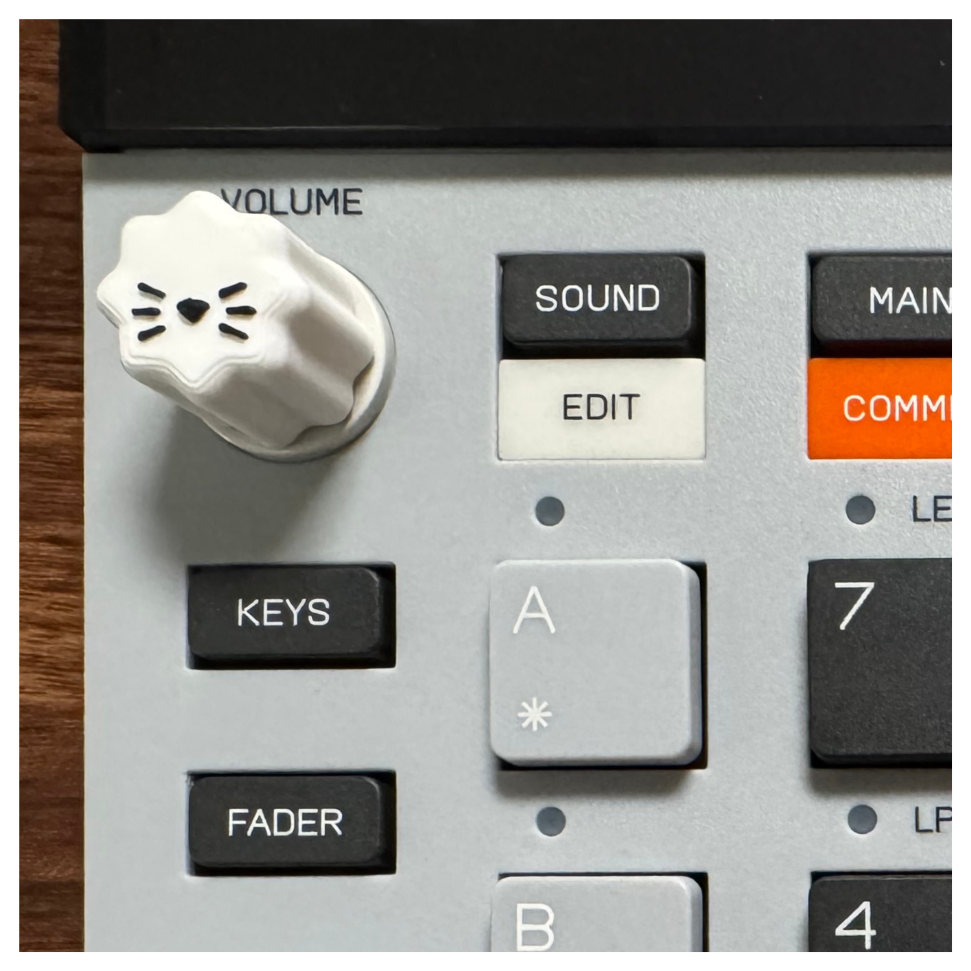 EP-133 Cat Knob Set