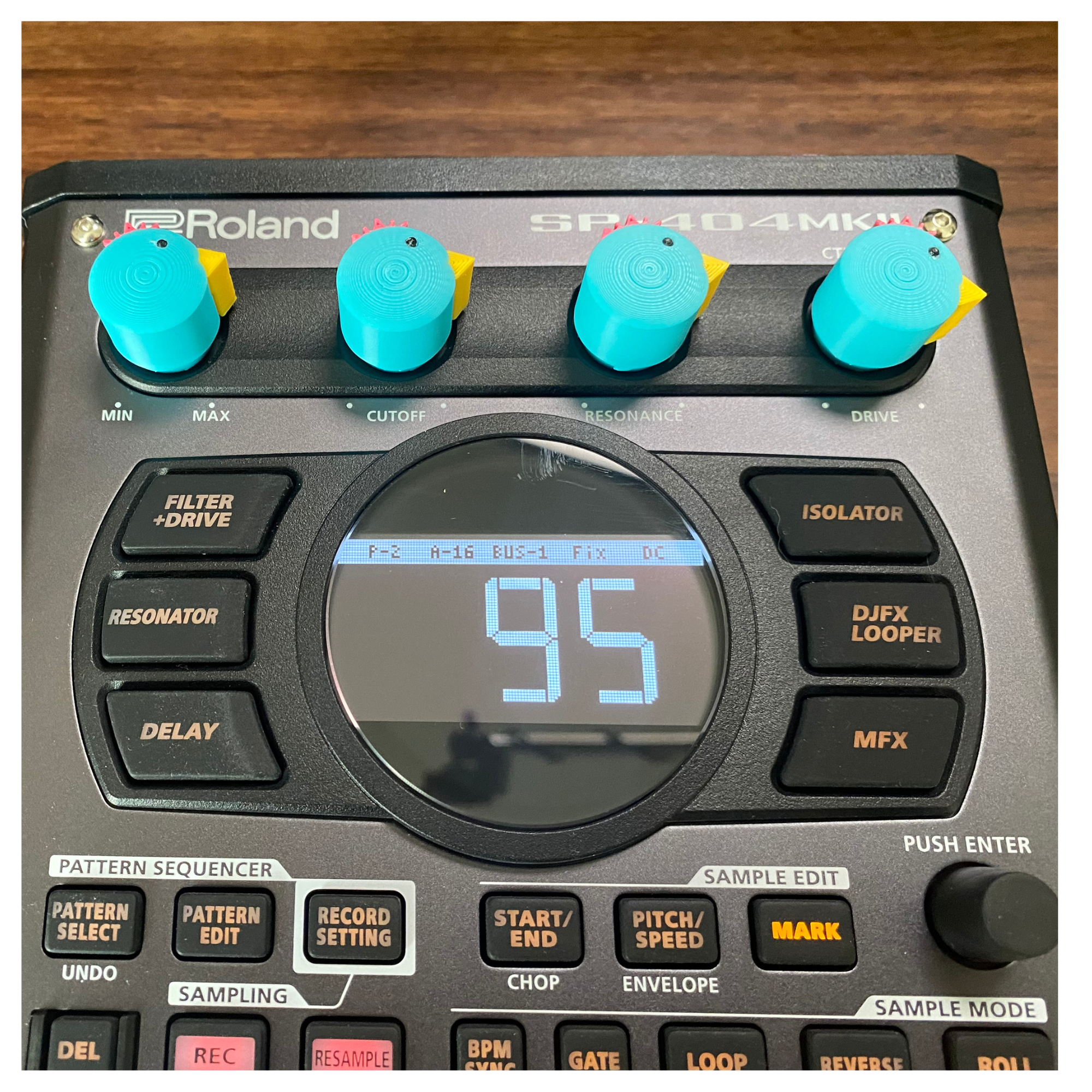 SP-404 Chicken Chicken Head Set